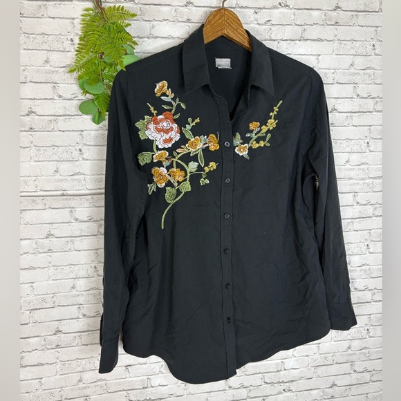 Chico’s Black Modal Floral Embroidered Appliqué Button Down Shirt - Picture 1 of 5